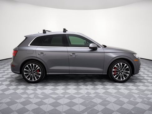 Used 2018 Audi SQ5 Premium Plus w/ S Sport Package AWD/4WD image 8
