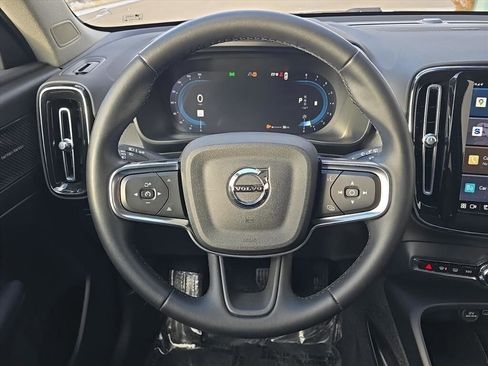 Certified 2023 Volvo XC40 B5 Ultimate w/ Climate Package image 14