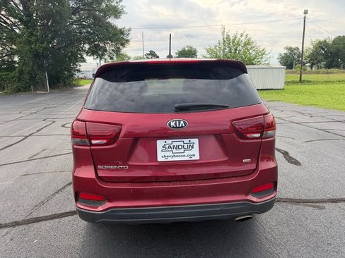 Used 2020 Kia Sorento LX FWD image 4