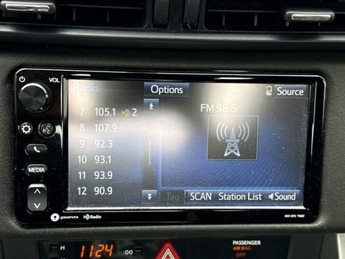 Used 2017 Toyota 86 RWD image 17