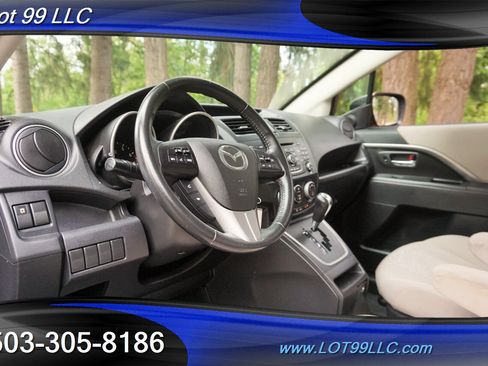 Used 2012 MAZDA MAZDA5 Touring image 12
