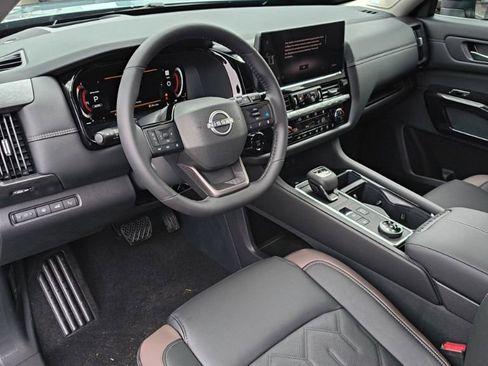 New 2026 Nissan Pathfinder Platinum AWD/4WD image 20
