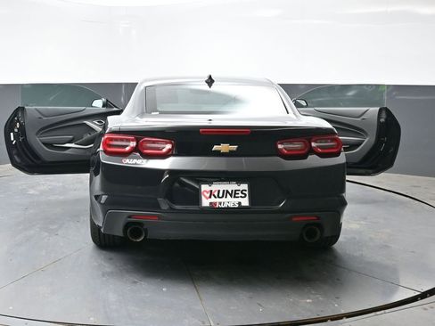 Used 2023 Chevrolet Camaro LT RWD image 81