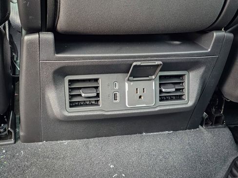 New 2026 GMC Sierra 1500 Elevation image 37