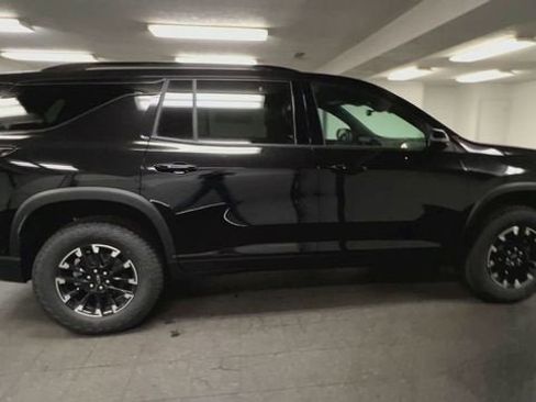 New 2026 Chevrolet Traverse Z71 w/ Enhanced Driving Package AWD/4WD image 9