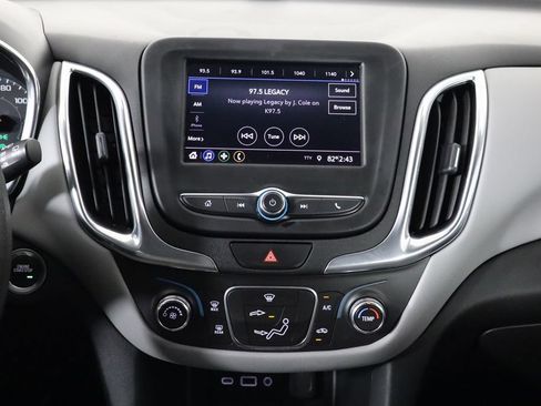 Used 2020 Chevrolet Equinox LS FWD image 25