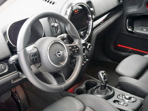 Used 2024 MINI Cooper Countryman S FWD image 8