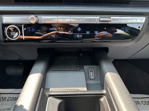New 2025 Hyundai Ioniq 6 SEL AWD/4WD image 15