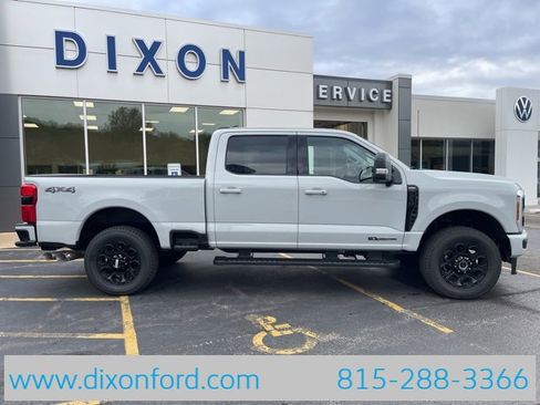 New 2026 Ford F250 Lariat w/ Black Appearance Package image 8