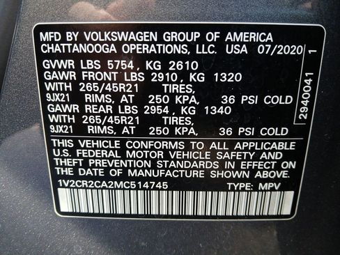 Used 2021 Volkswagen Atlas SEL R-Line image 36