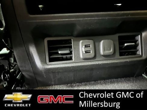 Used 2019 GMC Sierra 1500 SLE w/ SLE Value Package AWD/4WD image 29