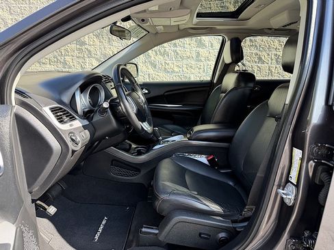 Used 2018 Dodge Journey GT AWD/4WD image 22