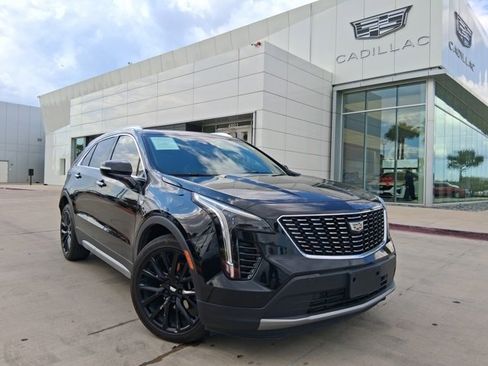 Used 2023 Cadillac XT4 Premium Luxury w/ Technology Package image 1