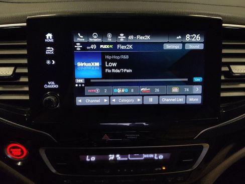 Used 2019 Honda Pilot Touring image 25