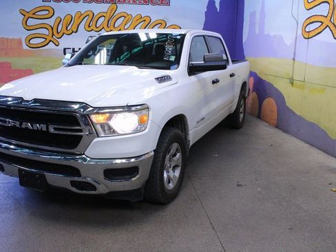 Used 2022 RAM 1500 Tradesman w/ SXT Appearance Group image 3