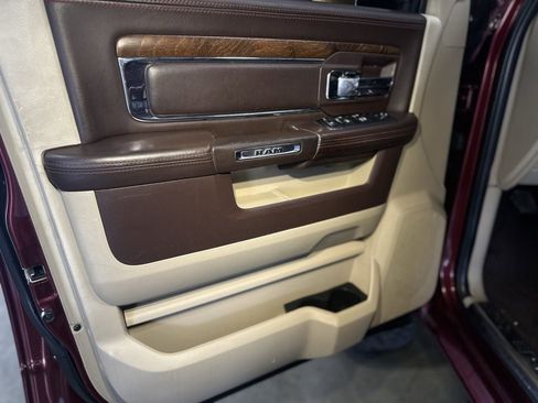 Used 2018 RAM 2500 Longhorn w/ Longhorn Southfork Package AWD/4WD image 21