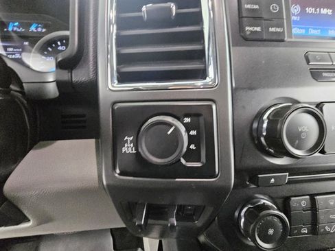 Used 2017 Ford F250 XLT w/ XLT Value Package image 12