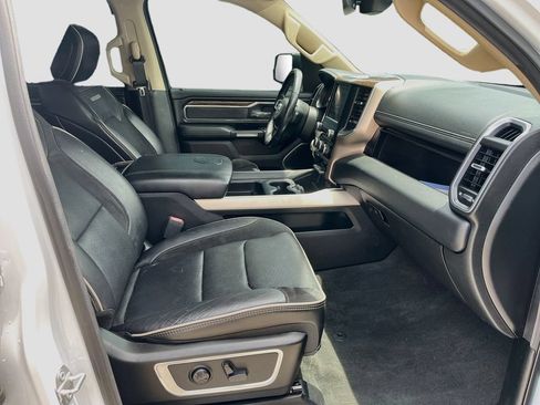 Used 2020 RAM 1500 Laramie AWD/4WD image 28