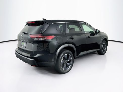 Used 2025 Nissan Rogue SV FWD image 9
