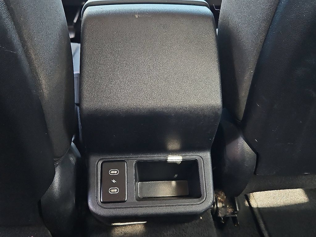 Used 2025 Kia K4 FWD image 18