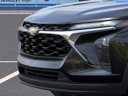 New 2026 Chevrolet Trax LS w/ LS Convenience Package FWD image 37