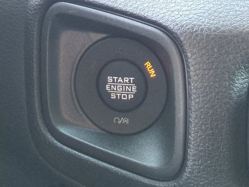 New 2026 Jeep Gladiator Sport image 29