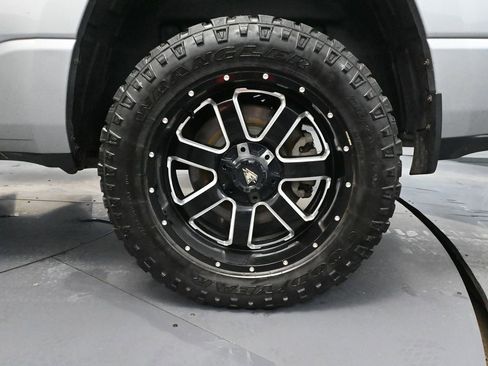 Used 2023 RAM 1500 Big Horn image 16