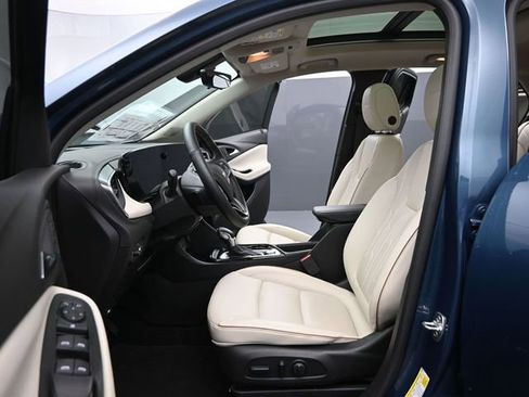 Certified 2024 Buick Encore GX Avenir w/ Avenir Technology Package image 10