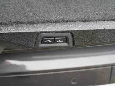 Certified 2022 BMW X7 xDrive40i w/ Premium Package image 41