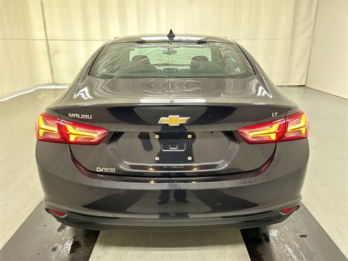 Used 2022 Chevrolet Malibu LT image 20