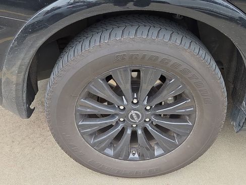 Used 2024 Nissan Armada SL w/ Midnight Edition Package RWD image 5