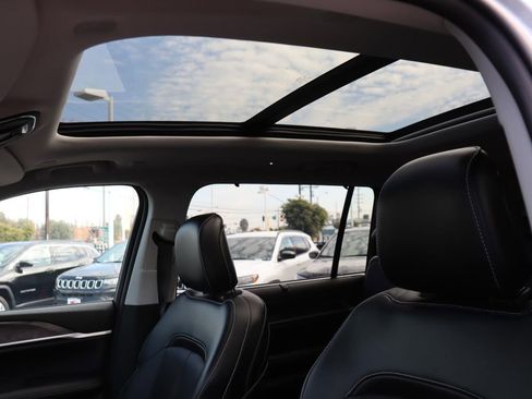 New 2024 Jeep Grand Cherokee L Limited w/ Luxury Tech Group II image 24