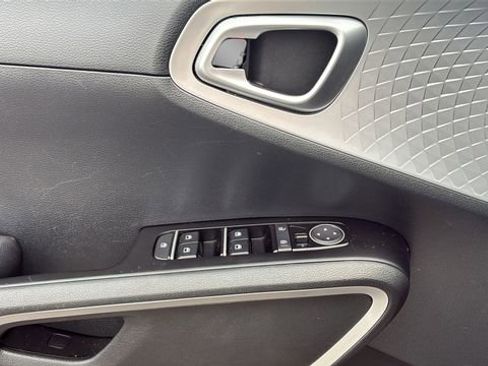 Used 2024 Kia Soul LX w/ Option Group 015 image 34