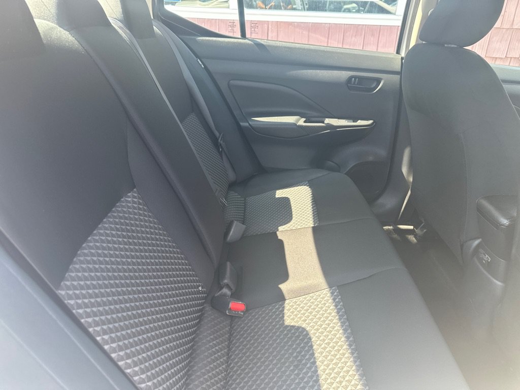 Used 2020 Nissan Versa S FWD image 14