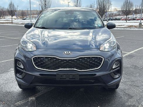 Used 2022 Kia Sportage LX image 16