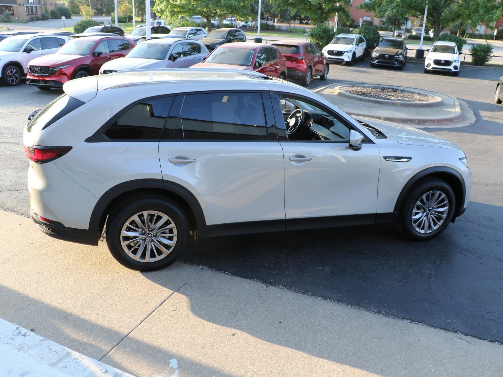 Used 2025 MAZDA CX-90 3.3 Turbo w/ Preferred Package AWD/4WD image 5