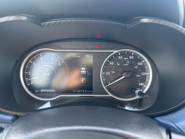 Used 2024 Nissan Versa SV FWD image 27