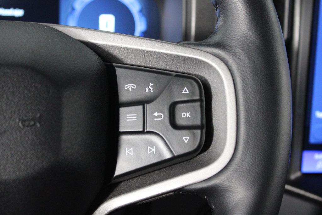 Used 2025 Ford Bronco Badlands AWD/4WD image 27
