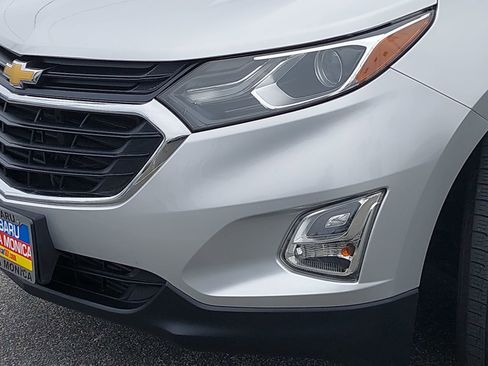 Used 2019 Chevrolet Equinox LS w/ LS Convenience Package FWD image 30