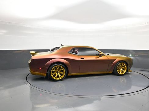 Used 2023 Dodge Challenger SRT Hellcat RWD image 10