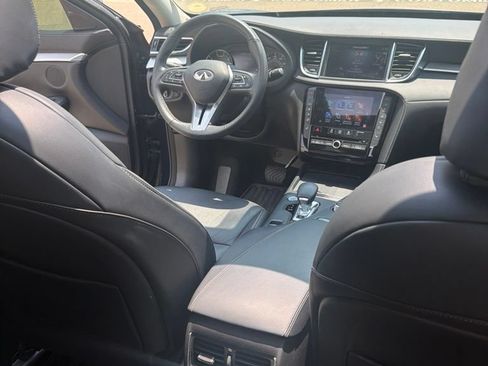 Used 2021 INFINITI QX50 Luxe AWD/4WD image 14