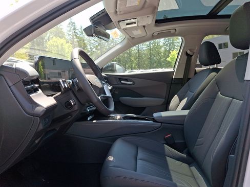 New 2026 Audi Q3 quattro 2.0T AWD/4WD image 9
