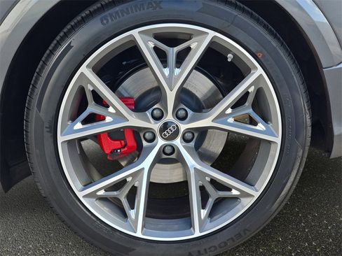 Used 2023 Audi SQ8 Prestige image 37