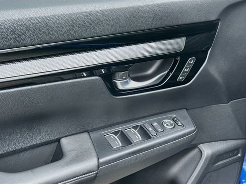 Certified 2024 Honda CR-V EX-L image 17