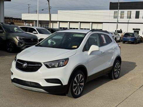 Used 2022 Buick Encore Preferred w/ Safety Package image 1