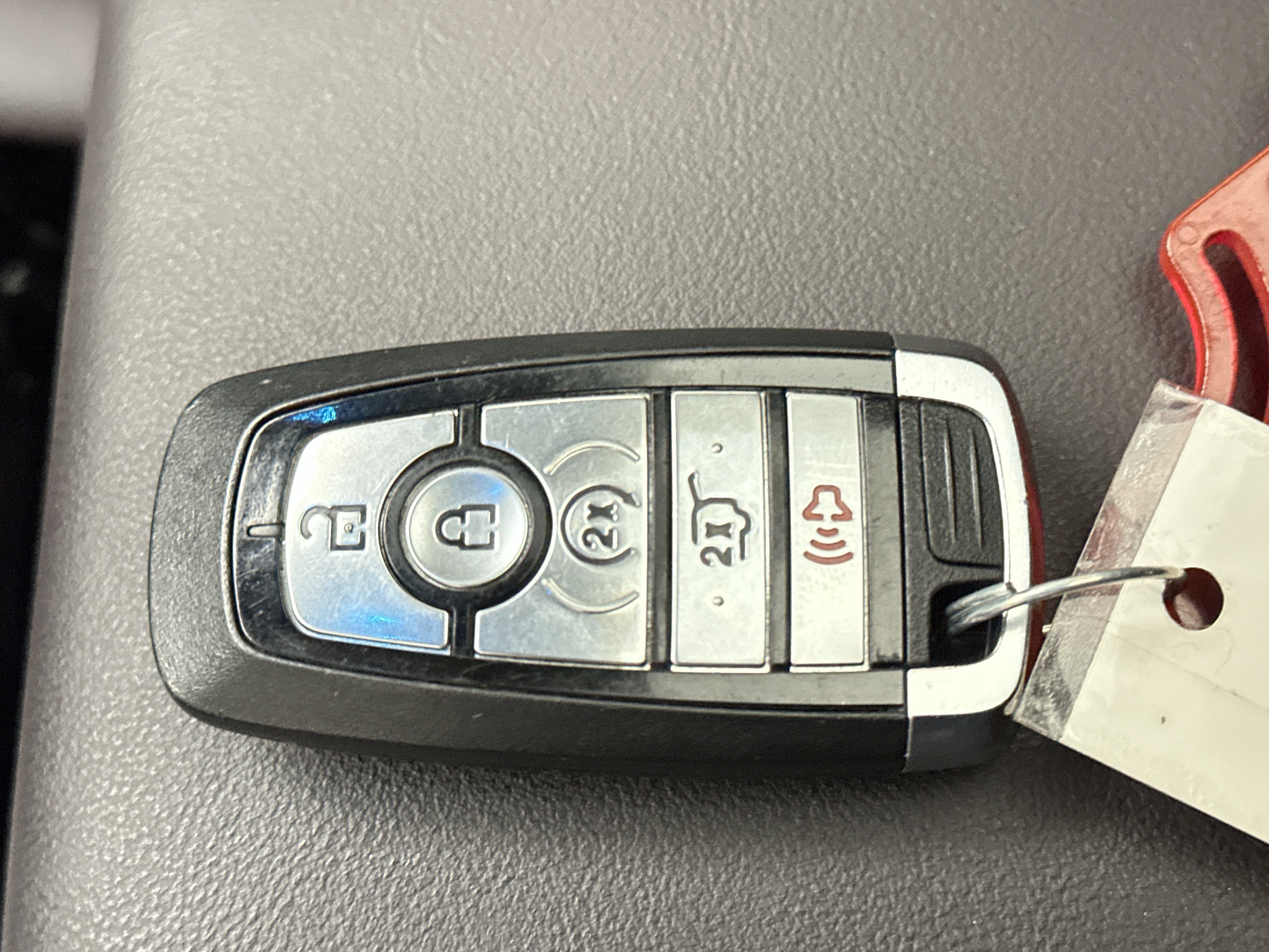 Used 2025 Ford Explorer Platinum w/ LUX Leather Package AWD/4WD image 48
