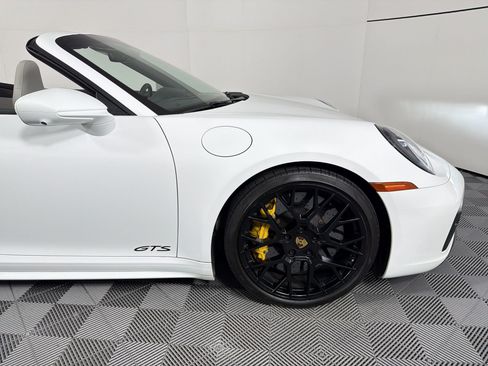 Used 2022 Porsche 911 Carrera 4 GTS AWD/4WD image 12