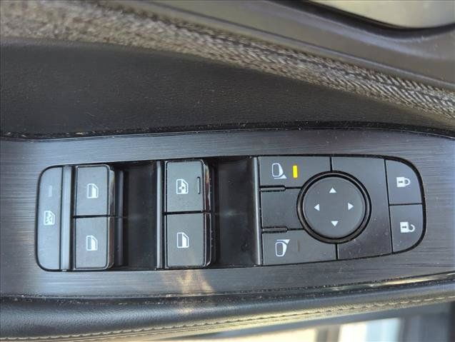 Used 2023 Nissan Rogue SV AWD/4WD image 10