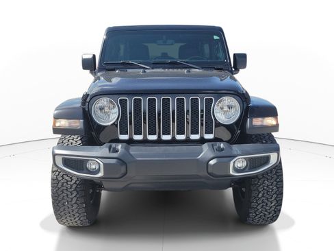 Used 2022 Jeep Wrangler Unlimited Sahara AWD/4WD image 2