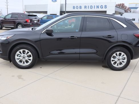 Used 2023 Ford Escape Active w/ Tech Pack #1 image 8